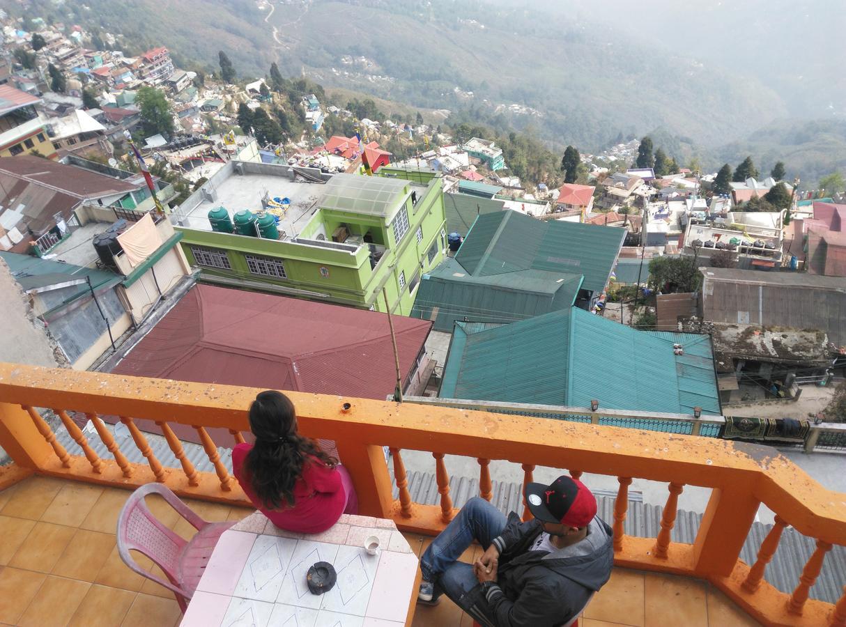 Hotel Tower View Darjeeling  Exteriör bild